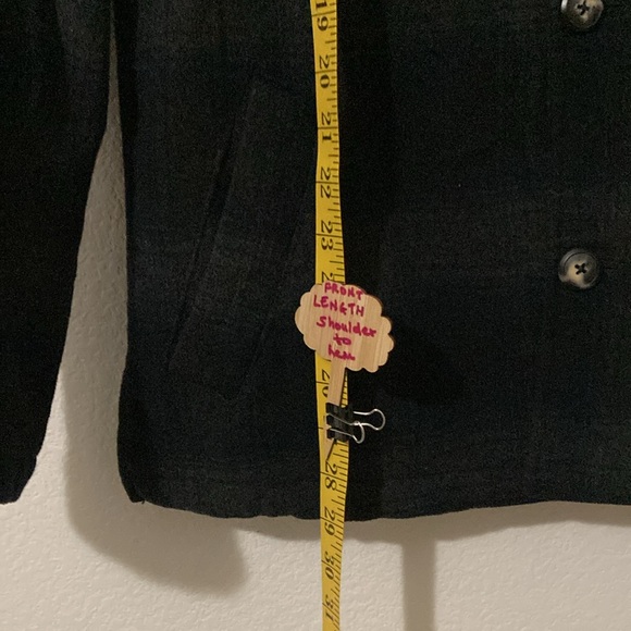 UTEX Wool Blend Black & Gray Plaid buttoned down Medium size jacket quilt lining - Picture 3 of 11